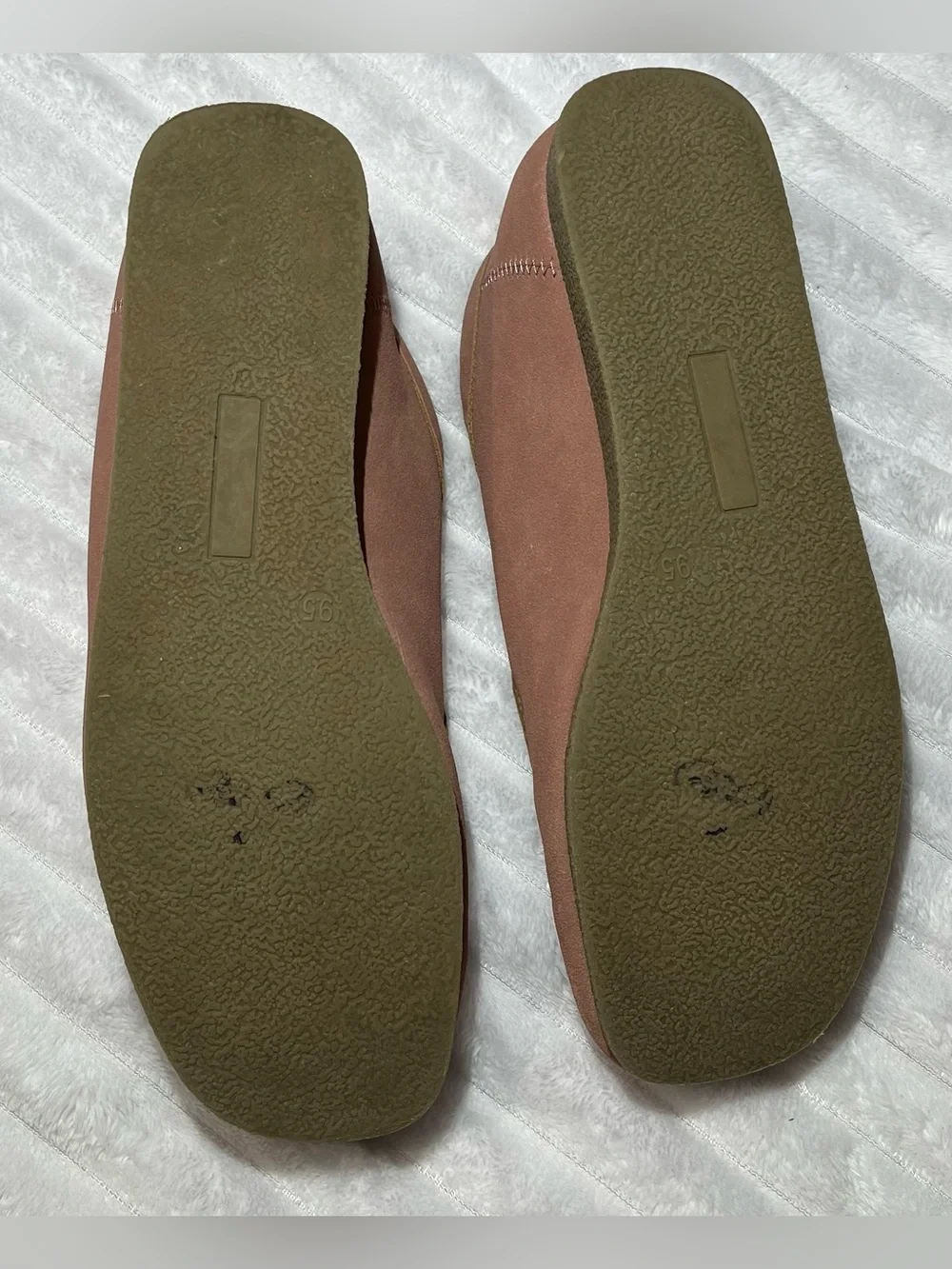 St. John's Bay Men's Boat Shoes in Dusty Rose